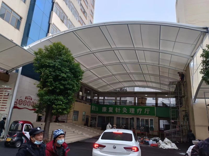 临安区推拉雨棚定制厂家，仓库通道、卸货区移动伸缩棚搭建-2
